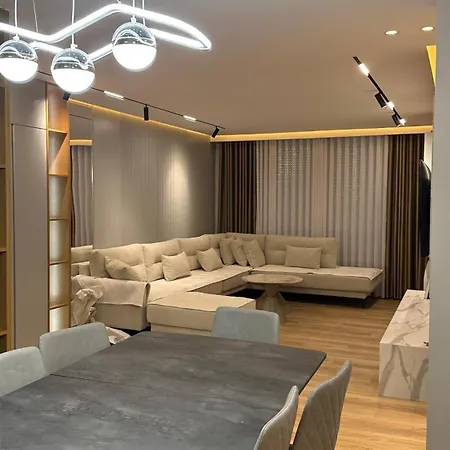 Apartman Luxury Spacious - Tirana